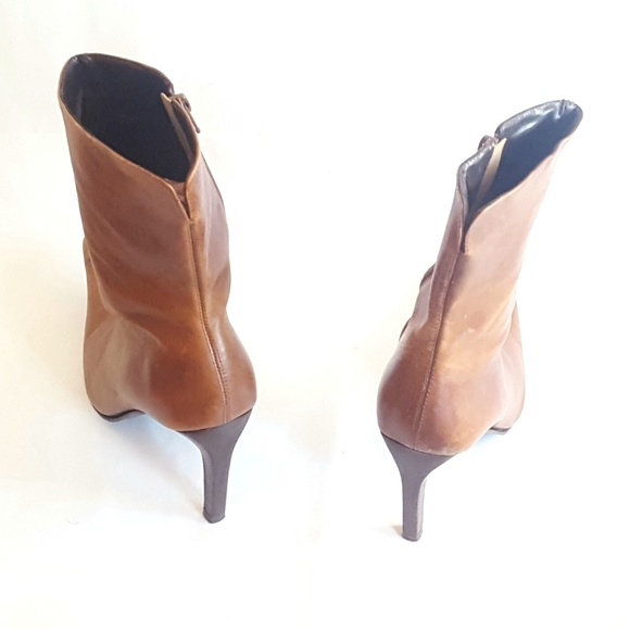 🚫SOLD🚫Steve Madden Leather Ankle Boots - Picture 2 of 8